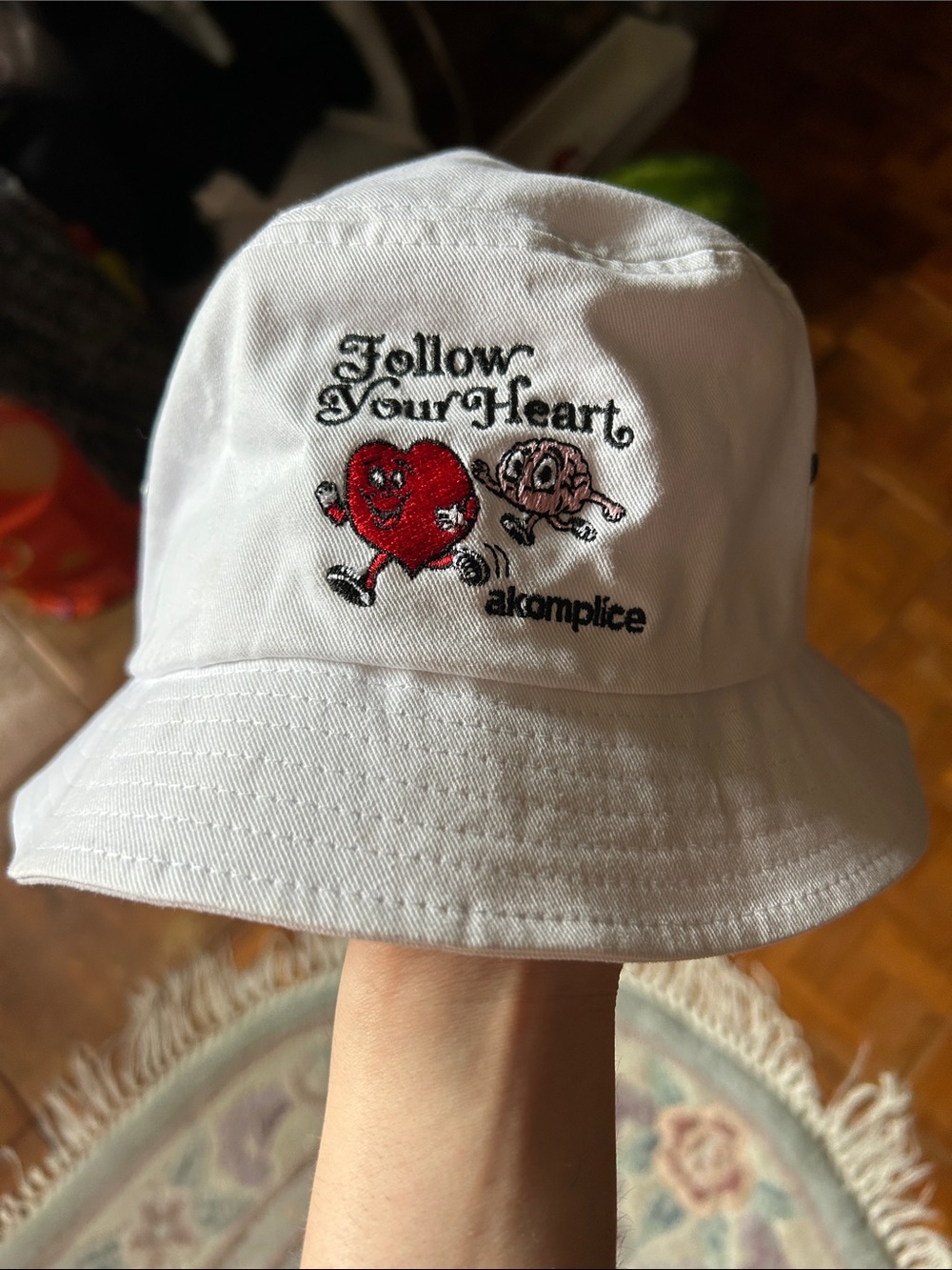 Akomplice “Follow Your Heart” Bucket Hat - Picture 3 of 8